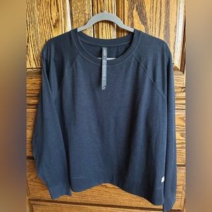 Vuori Pullover Halo Crew